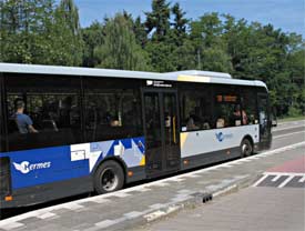 Bus bij bushalte, Valkenswaard 5-6-2010