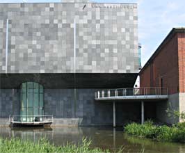 Detail van Van Abbemuseum, Eindhoven 5-6-2010