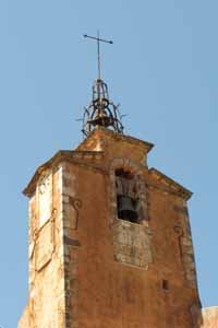 De kerktoren van Roussillon, 26-7-2010