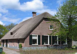 Boerderij, Maartensdijk 5-5-2010